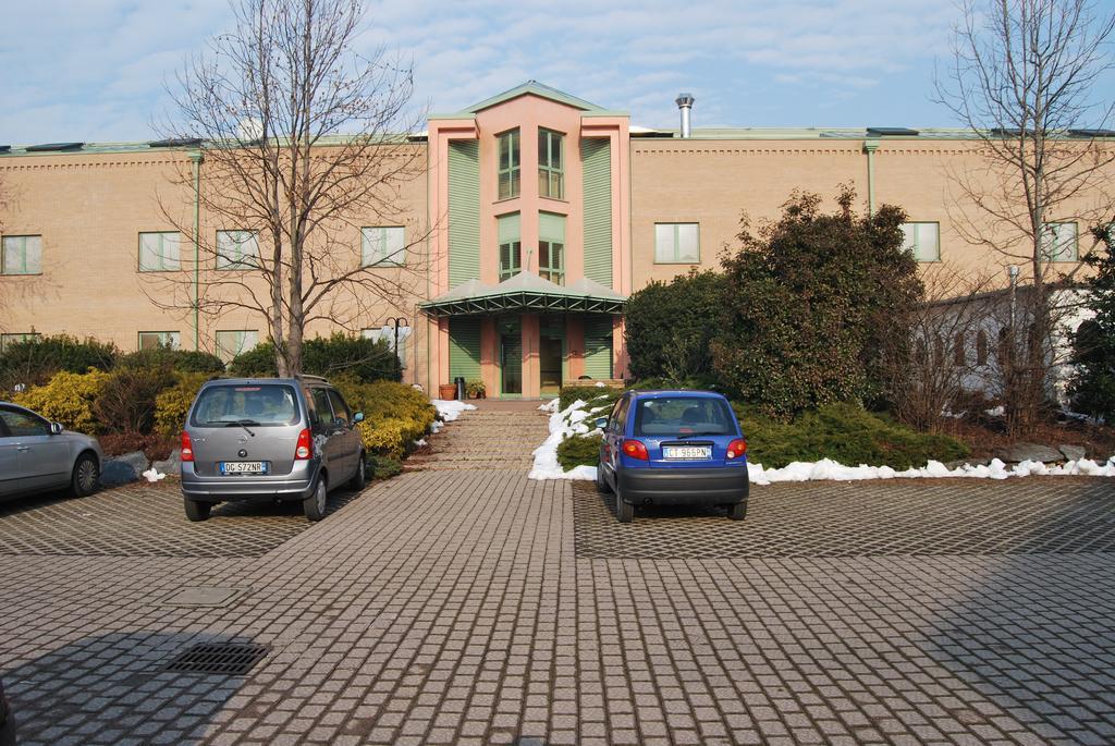 Vecchia Brianza Hotel Seveso Exterior photo