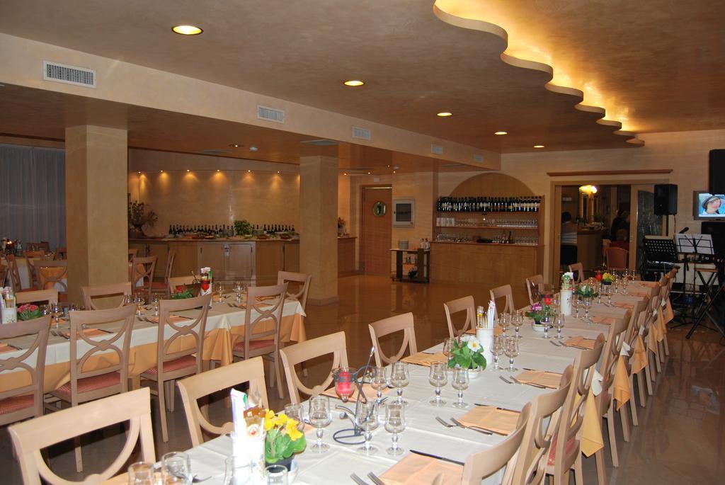 Vecchia Brianza Hotel Seveso Exterior photo