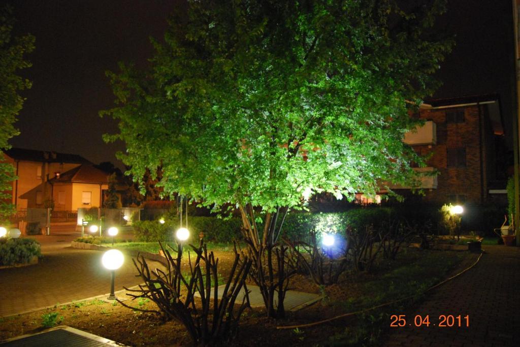 Vecchia Brianza Hotel Seveso Room photo